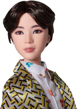 Mattel GKC92 – BTS Idol Suga Actionfigur, K-Pop Merch-Sammelspielzeug, mehrfarbig