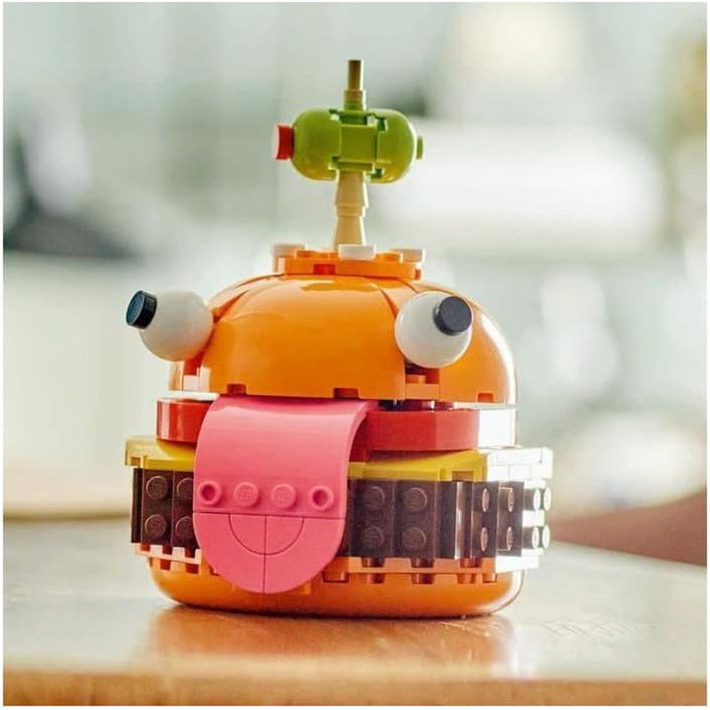 LEGO Fortnite Durrr Burger, Videospiel-Bauset für Gamer ab 9 Jahren, Ausstellungsmodell, Sammelfigur, Geschenk für Kinder, Jugendliche und Erwachsene, Sammlerstück 77070 Bausets Besuchen Sie den LEGO-Store