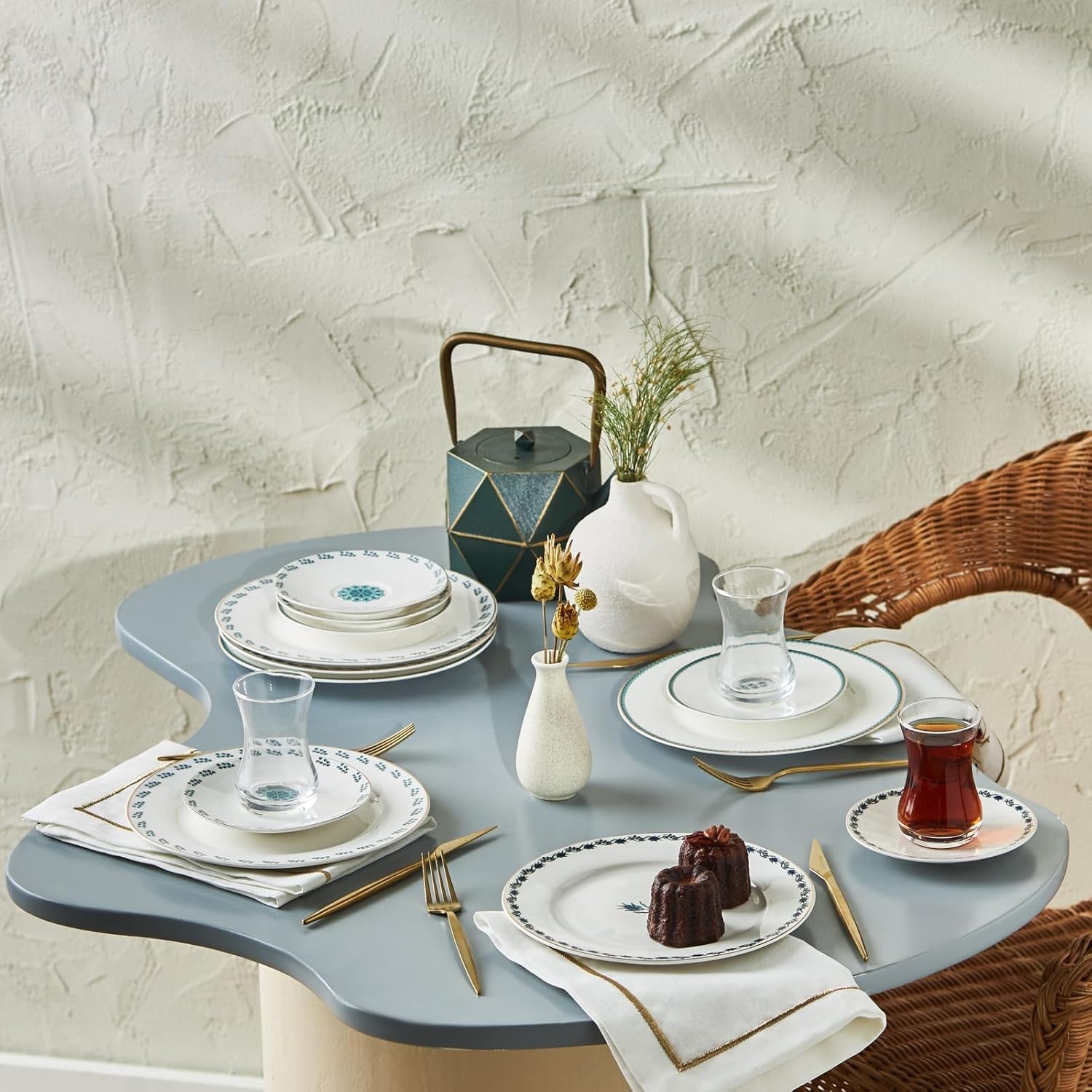 Karaca İznik Dessert-Set für 6 Personen, 18-teilig – elegantes Geschirr für köstliche Desserts