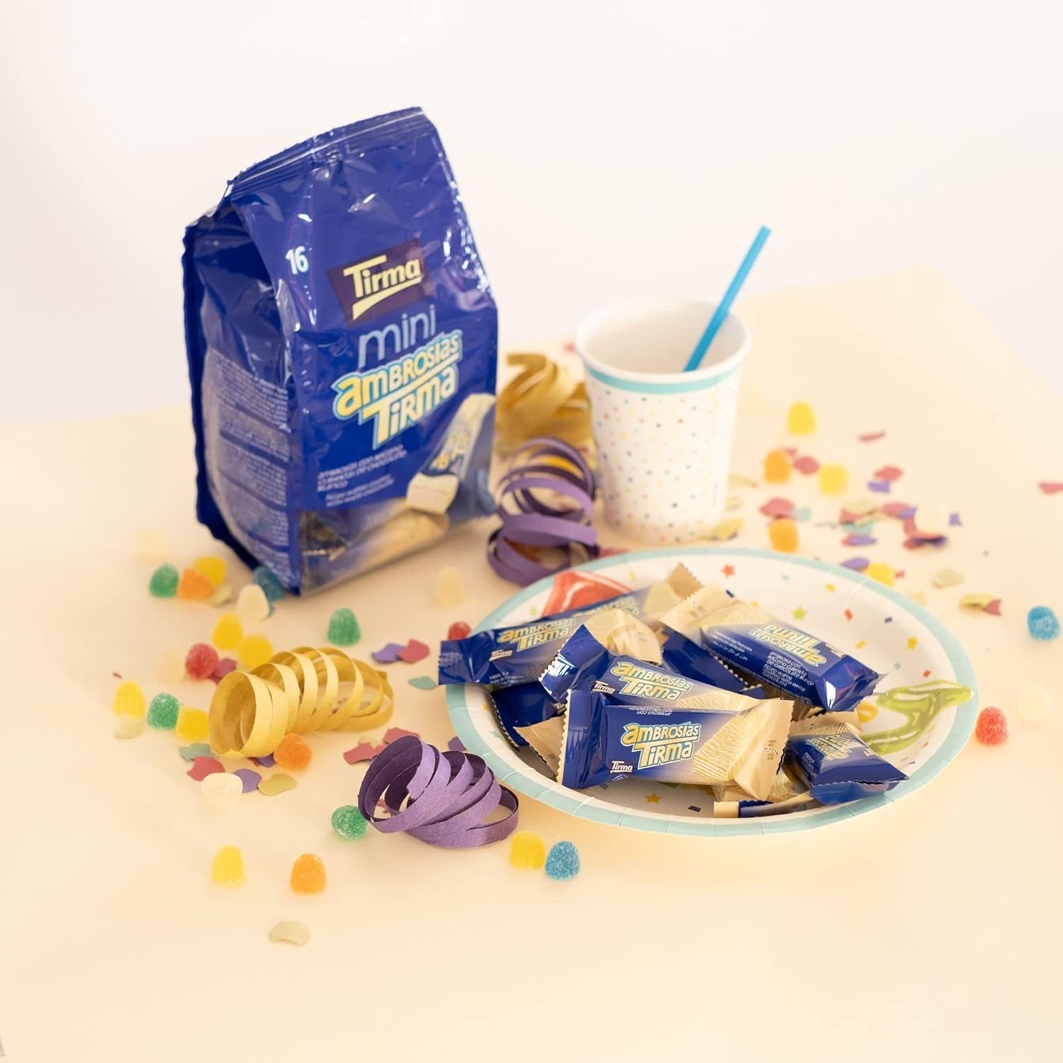 Tirma Mini-Waffeln aus weißer Schokolade | (16 Einheiten x 13,5 g), 216 g | Zarte Cremefüllung | GVO-frei | Geeignet für Vegetarier | Einzeln verpackt | Verpackter Snack