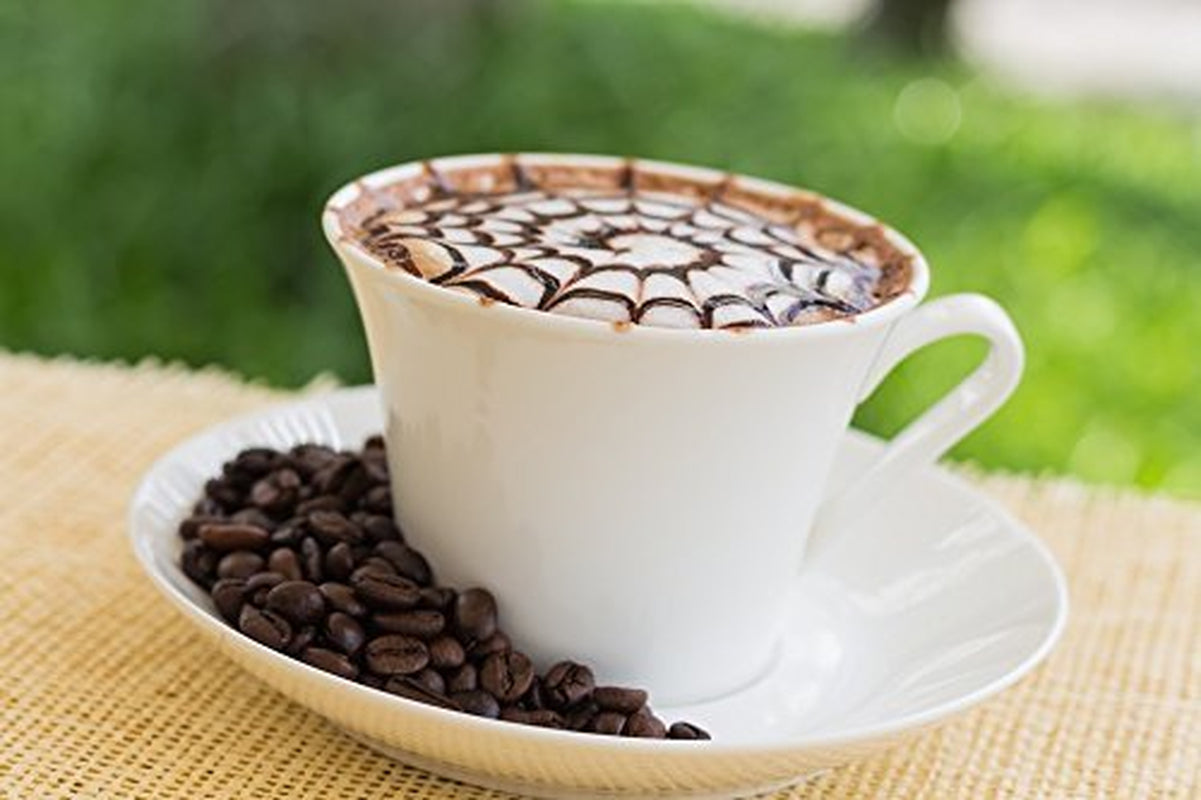 Kaffee mit aromatischen Haselnüssen, 3 ganze Bohnen à 1000 g
