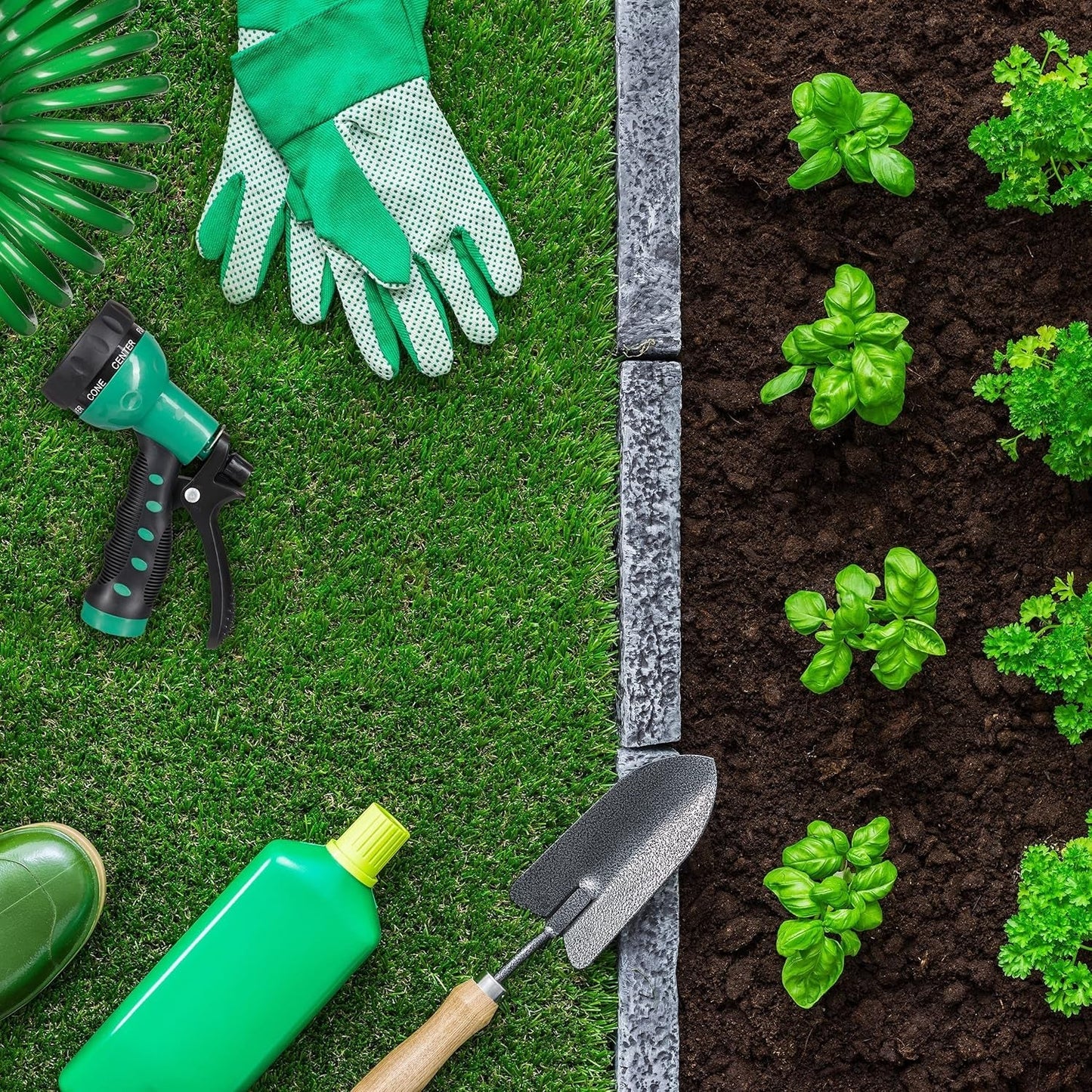 Relaxdays Spiralschlauch, ausziehbar bis 20 m, flexibler Gartenschlauch mit Wassersprüher, 7 Sprühmuster, grün
