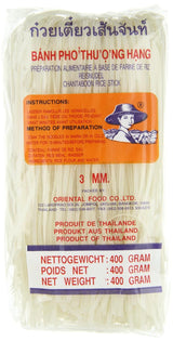 Reisnudeln – Thailändische, 3 mm breite Reisbandnudeln, hergestellt aus Reismehl – ​​17 x 400 g