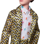 Mattel GKC92 – BTS Idol Suga Actionfigur, K-Pop Merch-Sammelspielzeug, mehrfarbig