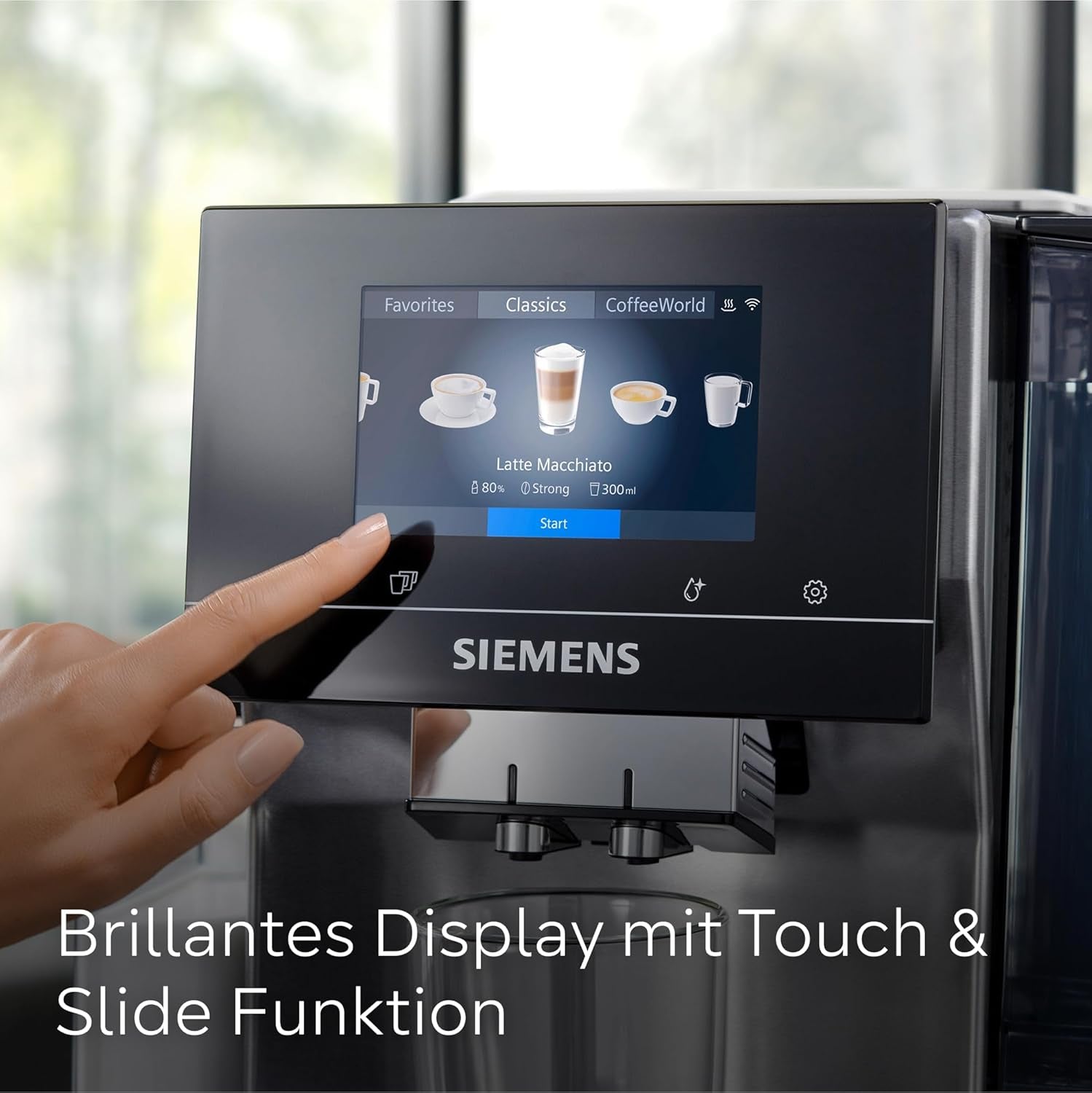 Siemens EQ700 Espressovollautomat, großer Farb-TFT-Bildschirm, 36 Heiß- und Kaltgetränke, Kaltbrühen, 2-Tassen-Funktion, App-Steuerung, automatisches Reinigungssystem, schwarzer Edelstahl, TQ717D03