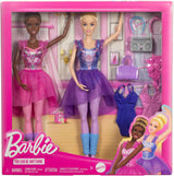 Barbie Ballettstudio Set mit 2 Puppen und 9 Zubehörteilen, blonde und brünette Ballerina-Modepuppen mit aussietzem Outfit und zum Tanzmotto passenden Teilen, HXC37, [Mehrfarbig]