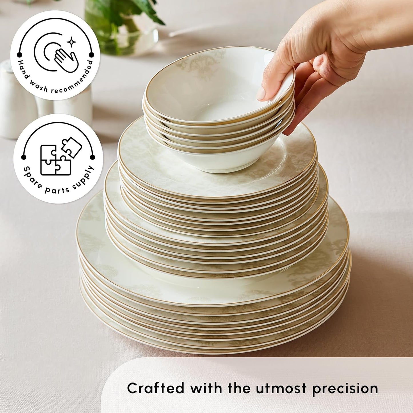 Karaca Elegance Bone Siena Geschirrset für 12 Personen, modernes Porzellangeschirrset, Geschirrset mit Suppenschüsseln, Servierplatte, tiefen Tellern, Desserttellern – Weiß und Gold