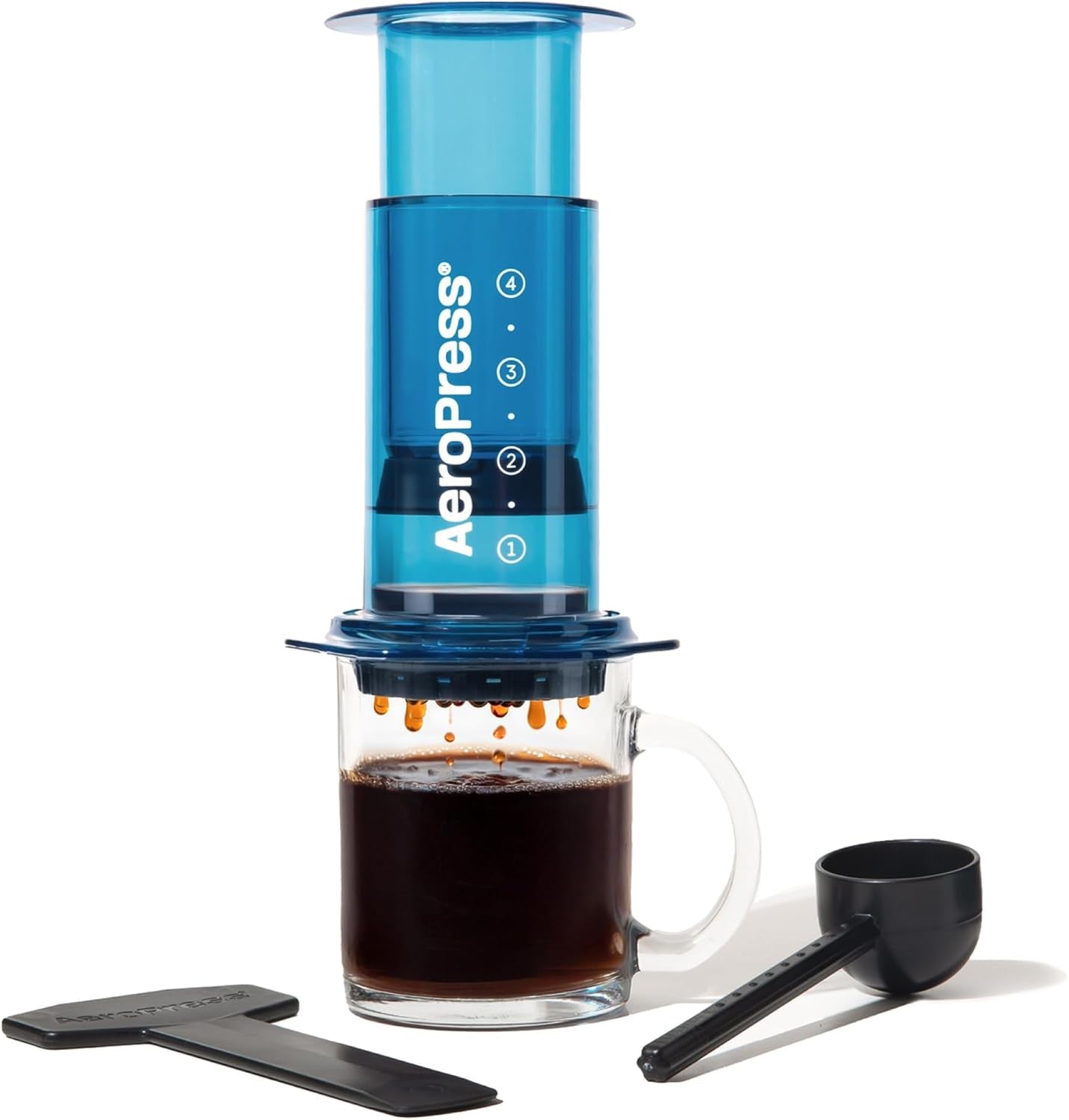 AeroPress Original Kaffee- und Espressomaschine, tragbare Kaffeemaschine auf Barista-Niveau mit Kammer, Kolben und Filtern, schnelle Kaffee- und Espressomaschine