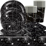 49-teiliges Halloween-Spinnen-Papierbesteckset mit Tellern, Servietten, Gläsern und Tischdecke. Schwarzes Geschirrset mit Desserttellern, Servietten und Gläsern.
