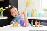 Mattel Disney Princess Royal Color Reveal, kleine Puppe mit 6 Überraschungen, inklusive Duftring und 4 Zubehörteilen (Puppen können variieren), Garden Party-Serie HRN63