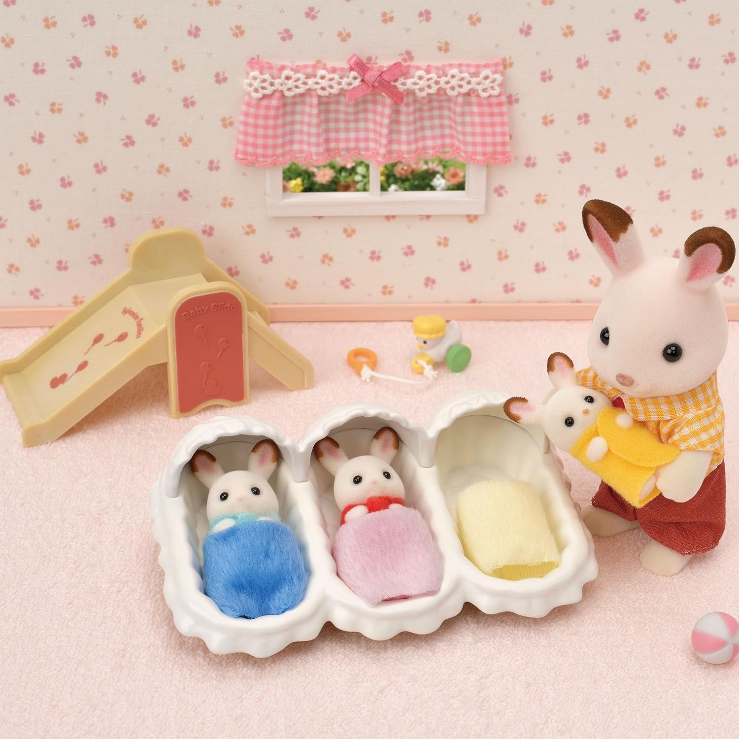 Sylvanian Families L5532 Triplets Starter Kit – Puppenhaus-Spielset