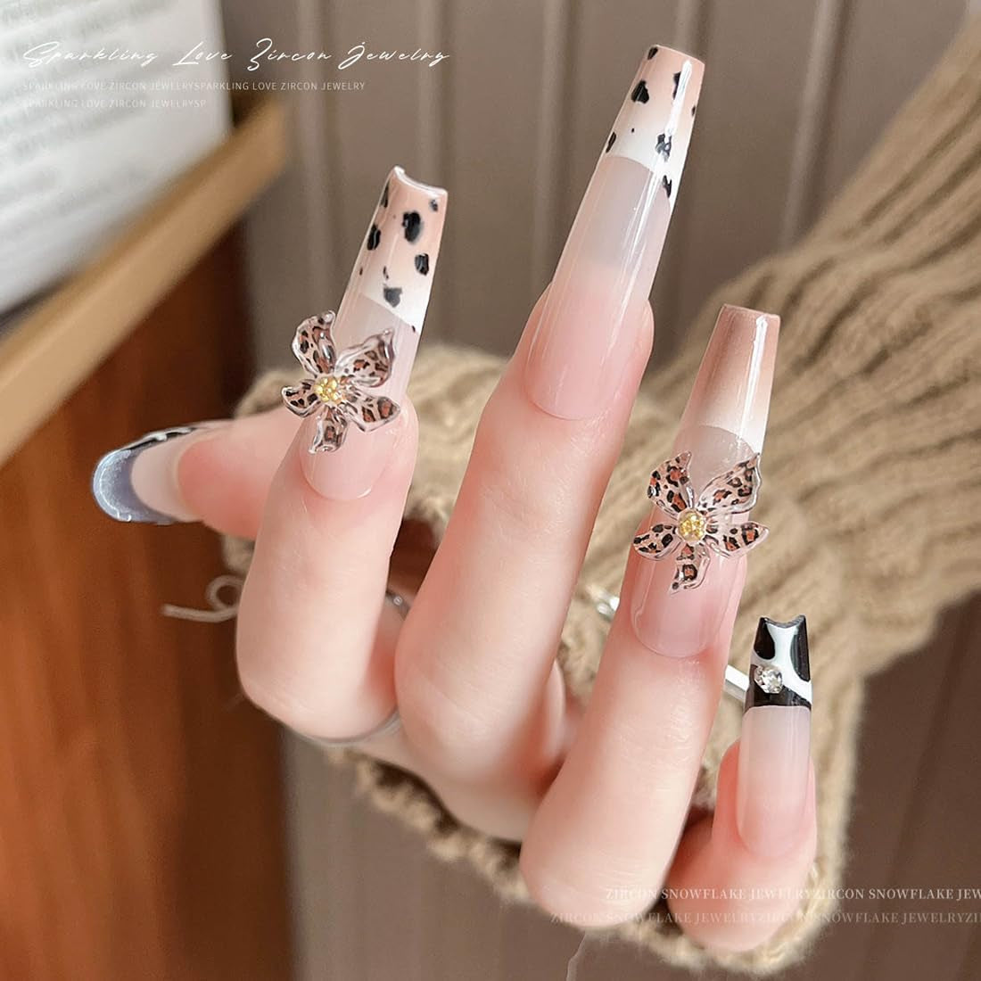 100 Stück 3D Blume Nagel Charms Nägel Zubehör Nageldesign Glitzersteine ​​​​Nailart Strasssteine ​​​​Flower Nail Charms Luminous Flower Nail Art Charms Bunte Blumen Deko Nagel Steinchen Flowers Nail