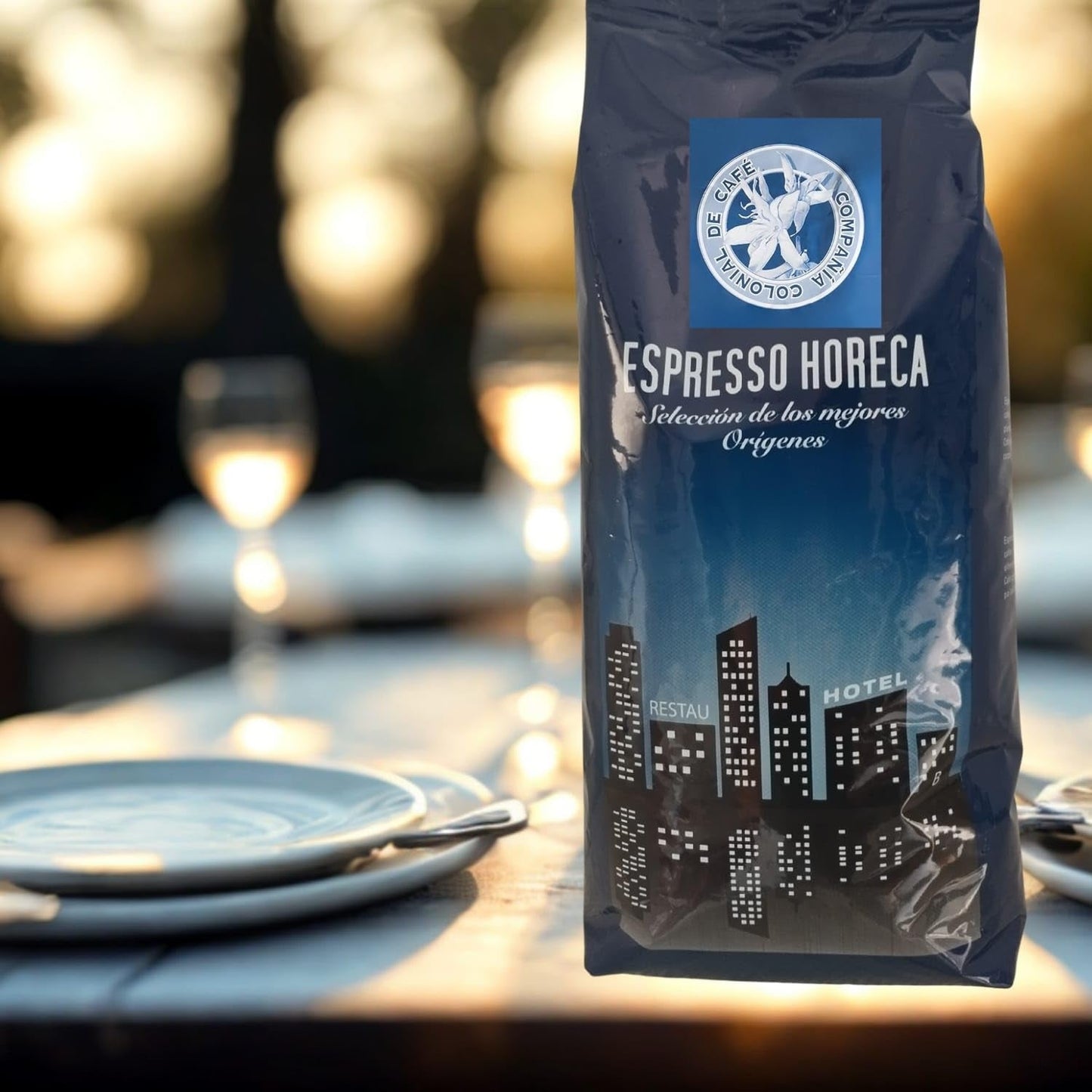 100 % natürliche Arabica-Kaffeebohnen 1 kg – Intensiv gerösteter Espressokaffee mit einer Mischung kolumbianischer und brasilianischer Herkunft – Fair Trade.