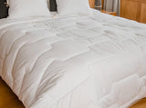 COLAS NORMAND Steppdecke, 200 x 200 cm, Bio-Baumwolle und Merinowolle, warm, maschinenwaschbar bei 30 °C Bettdecken und Steppdecken Naty Shop