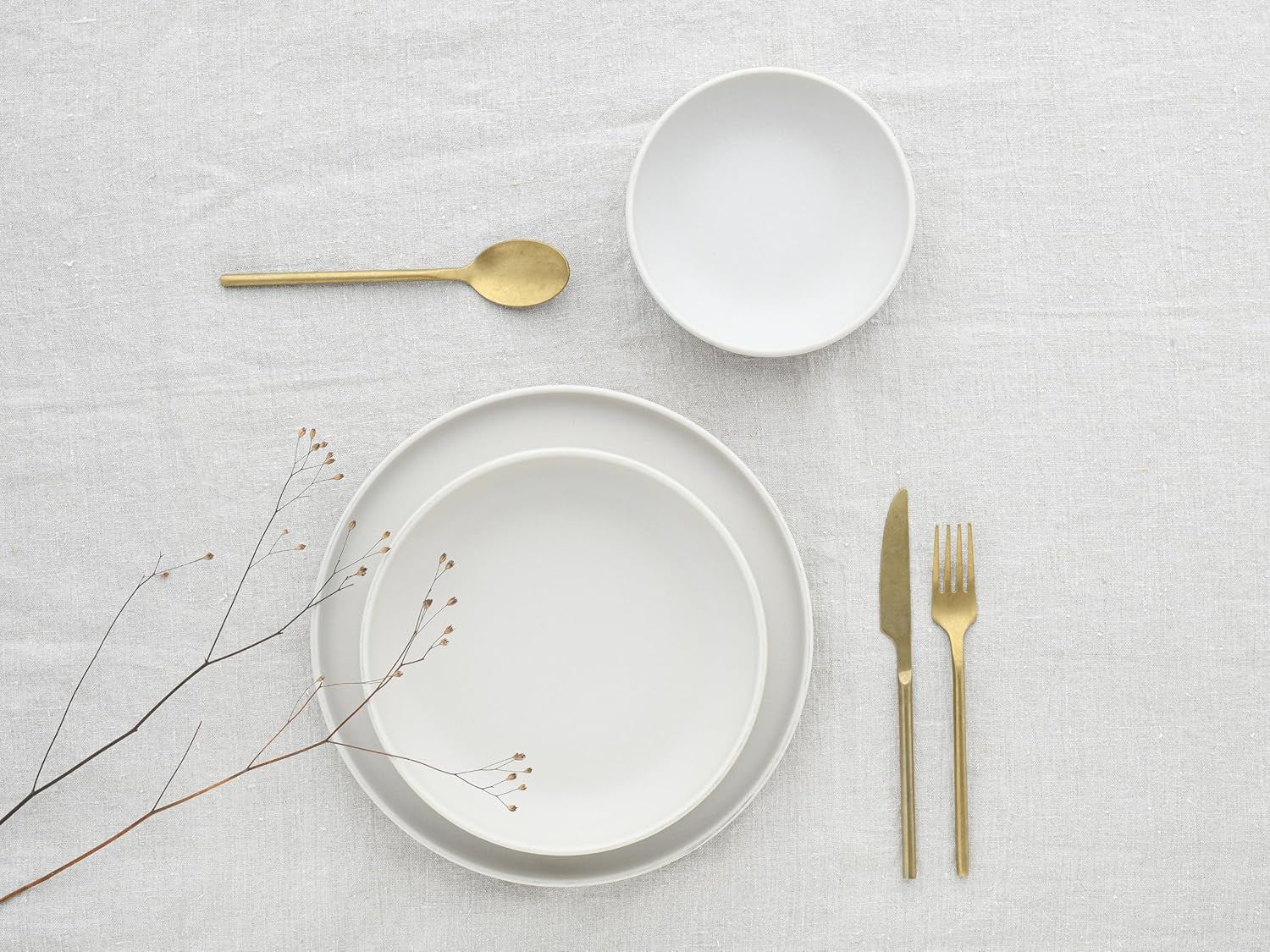 CreaTable, 33065, Uno-Serie, Gelb-Weiß, 12-teiliges Geschirrset, Tellerset aus Porzellan, spülmaschinen- und mikrowellengeeignet, hergestellt in Portugal
