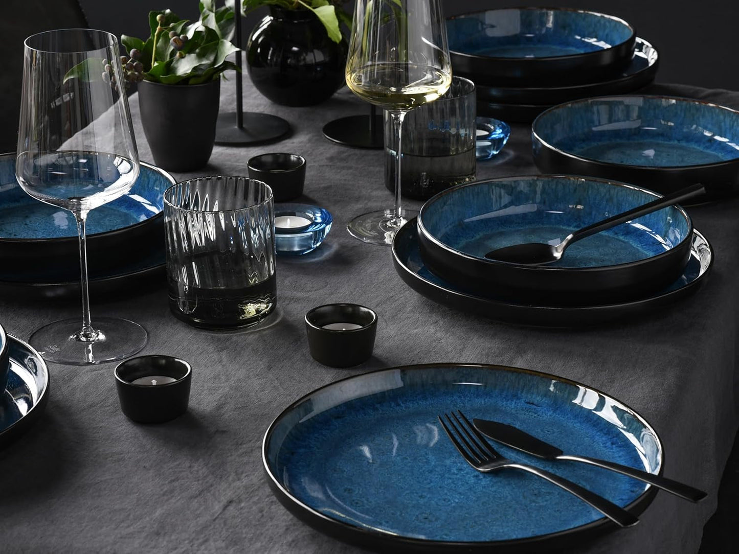 CreaTable, 20149, Nordic Fjord Blue Serie, 16-teiliges Geschirrset für 4 Personen, Kombiservice aus Porzellan, spülmaschinen- und mikrowellenfest, hochwertige Herstellung