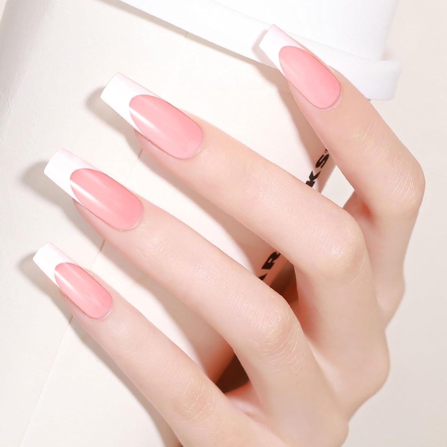 360 Stück künstliche Nägel, französische Nägel, mittelgroße rechteckige künstliche Nägel, natürliche künstliche Nägel, DIY falsche Nagelspitzen mit Nagelfeile, zum Aufdrücken künstlicher Nägel für Damen und Frauen