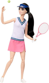Barbie Made to Move – Tennisspielerin mit Schläger und Ball – Puppe mit 22 Gelenken für realistischen Spielspaß für Tennisfans und Kinder ab 3 Jahren, HKT73 Naty Shop Dolls