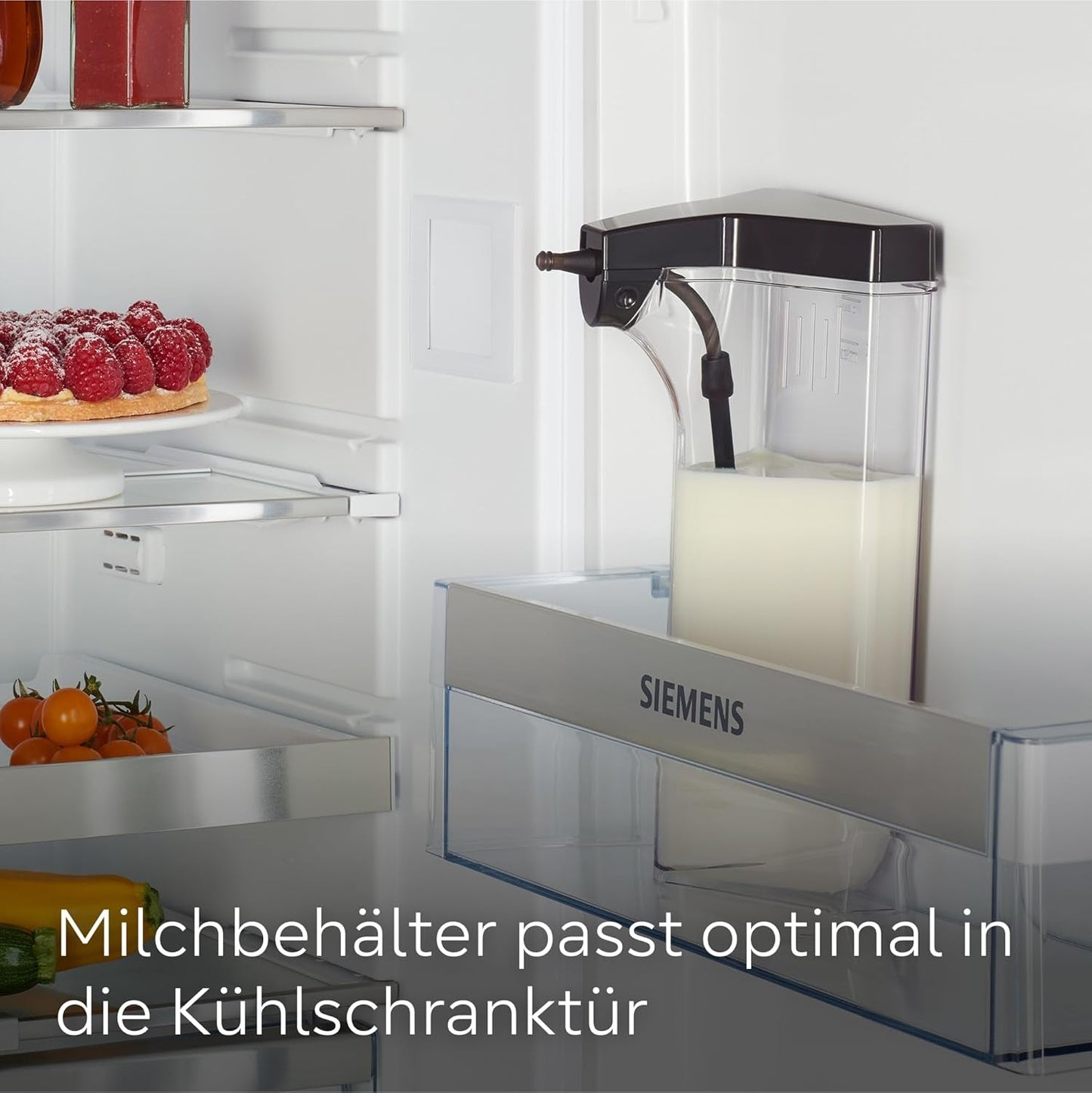 Siemens EQ700 Espressovollautomat, großer Farb-TFT-Bildschirm, 36 Heiß- und Kaltgetränke, Kaltbrühen, 2-Tassen-Funktion, App-Steuerung, automatisches Reinigungssystem, schwarzer Edelstahl, TQ717D03