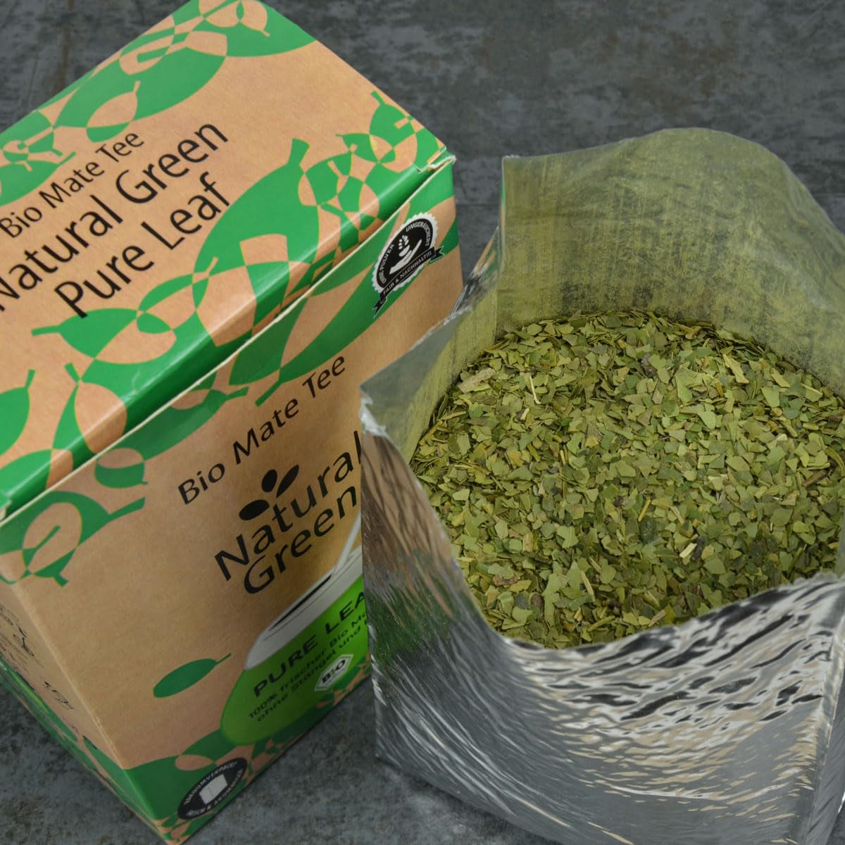 Delicatino – Natürliches grünes PURE LEAF 500G, Bio-Yerba Mate ohne Stiel, frisch und rauchfrei, biologisch angebaut, vakuumverpackt für maximale Frische