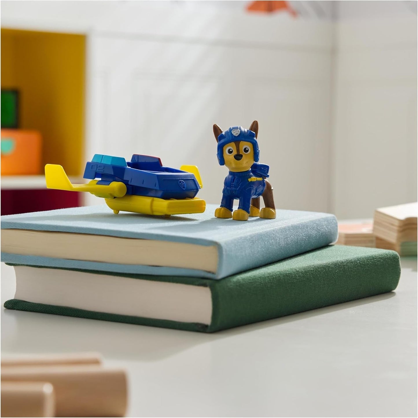 PAW PATROL Chase Action Pup Mini-Rettungsflugzeug-Spielset mit klappbaren Flügeln, Spielzeug für Kinder ab 3 Jahren, Actionfiguren, Naty Shop