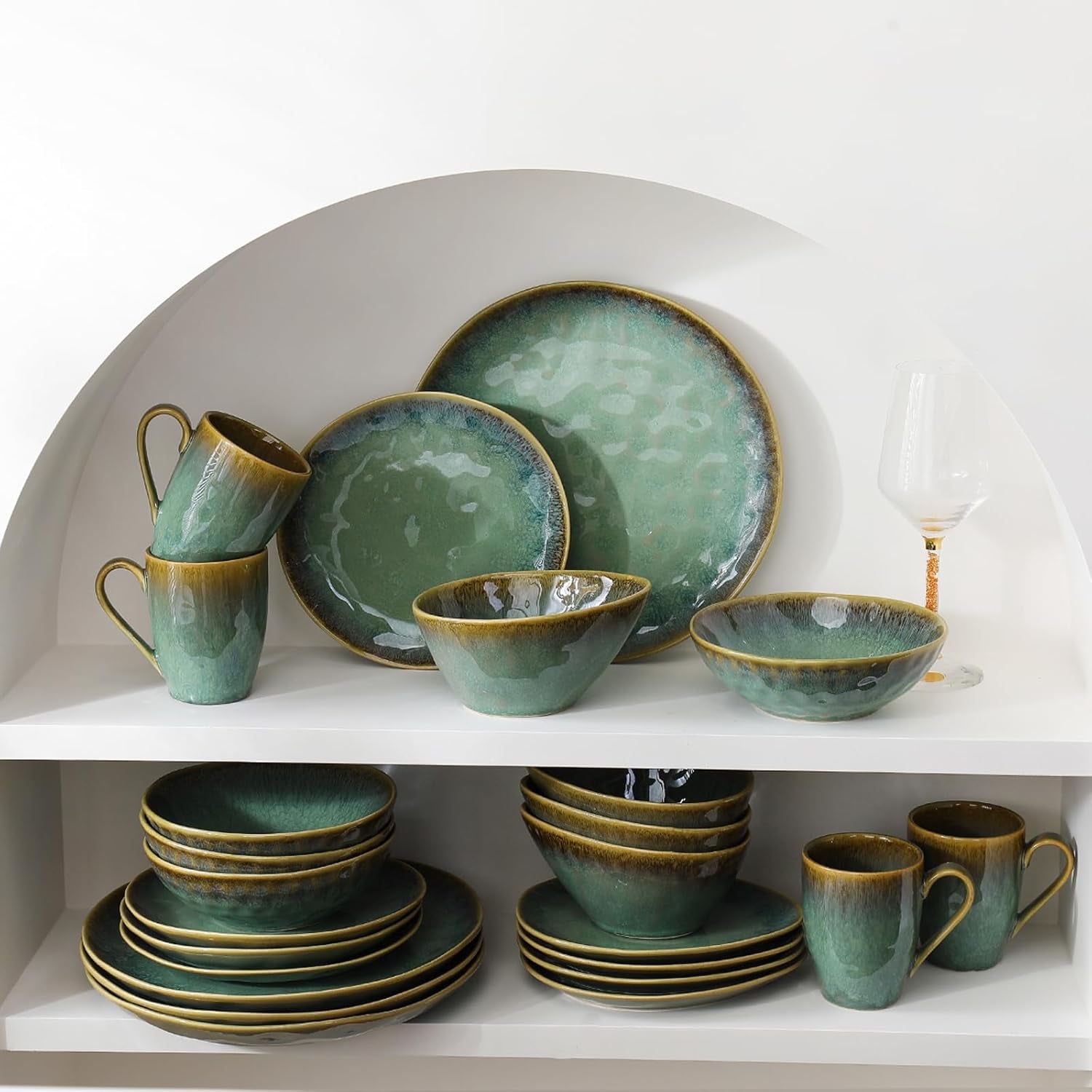 Henten Home Special Steinzeugteller, Snack- und Saucenschalen – 20 x 17 cm für 4 Personen, Frühstücksteller aus Porzellan – modernes grünes Design