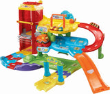 Vtech TUT TUT Baby Flitzer – Parkhaus, bunt, 66,6 x 75,3 x 45,1 cm & TUT TUT Baby Flitzer – Feuerwehrauto – Spielzeugauto mit Musik, Lichtknopf, Sätzen und interessanten Geräuschen Bebe Toys Naty Shop