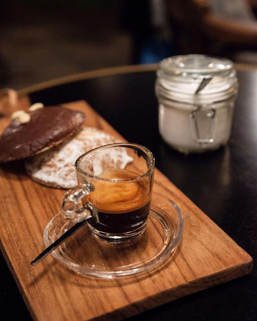 Espresso N°10 von Coffee858 – Kräftige und würzige Espressomischung, bestehend aus 70 % Arabica-Bohnen aus Brasilien und 30 % Robusta (1000 g)