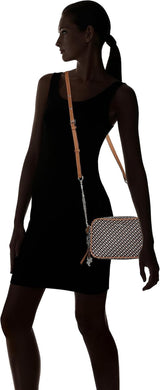 BOSS Cindy Crossbody-M Umhängetasche für Damen, öffnen Sie den Naty Shop von Different991 Damentaschen