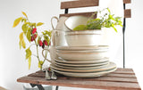 MÄSER 931371 Nottingham Vintage Series Tafelservice für 4 Personen, 8-teiliges Tafelservice, Speiseteller und Speiseteller, unregelmäßiger runder Retro-Look, Steingut, Beige