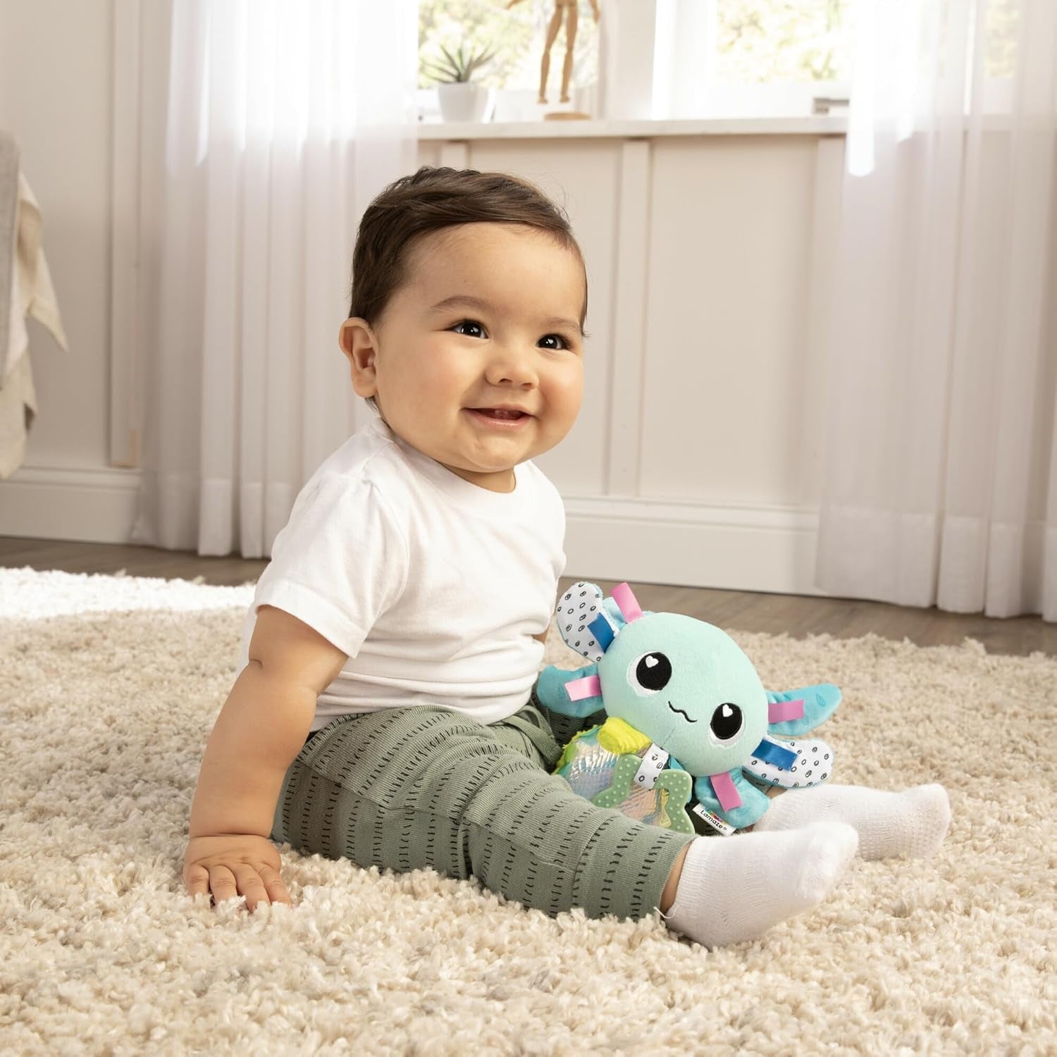 LAMAZE Alise Axolotl – Clip & Go-Kinderwagenspielzeug – sensorisches Babyspielzeug – 0–6 Monate frühes Lernspielzeug – fachmännisch für Neugeborene entwickelt – Babyparty-Geschenke Bebe Naty Shop Spielzeug