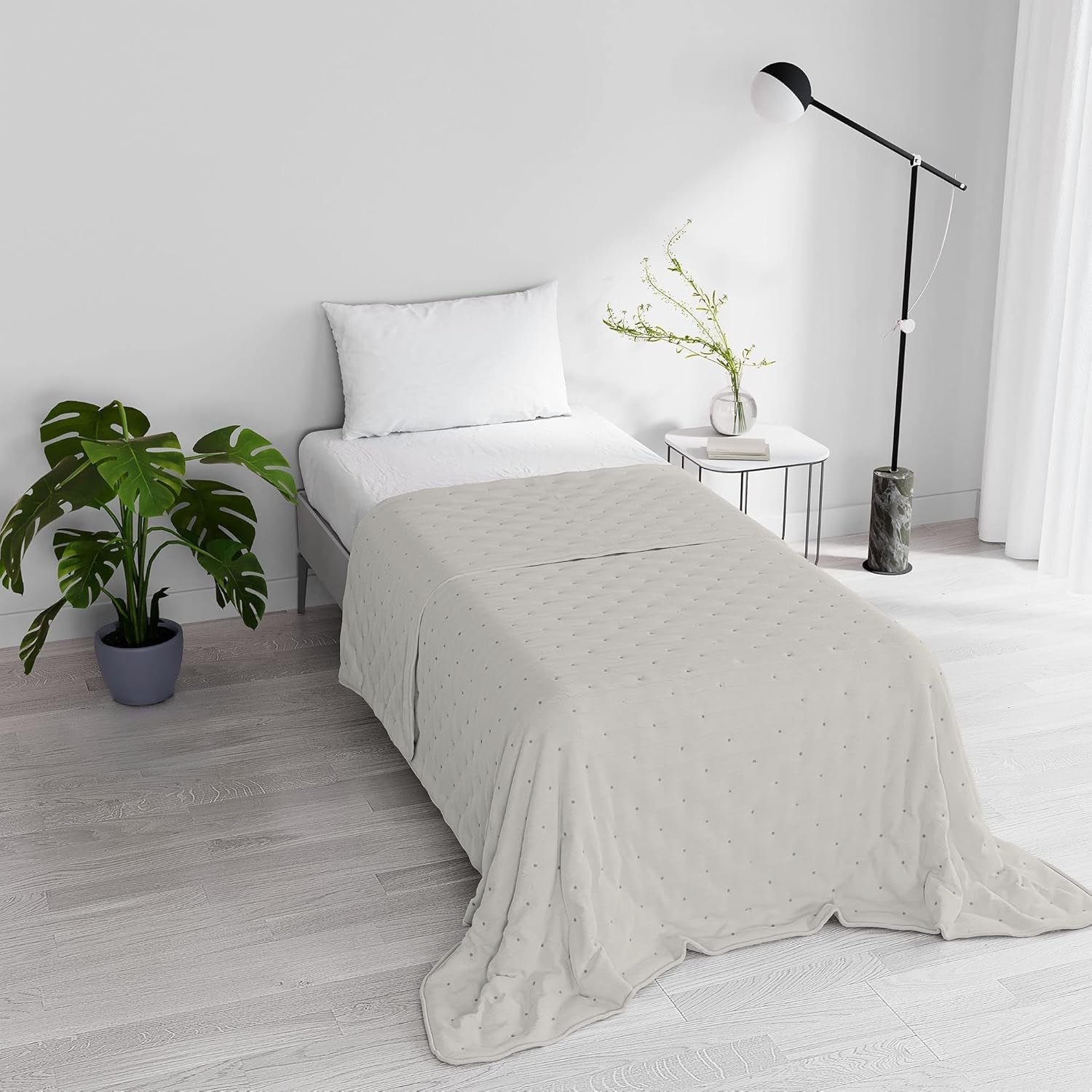 Elegante Sommerdecke, gesteppt, grün, 170 x 250 cm. Steppdecken und Steppdecken Naty Shop Beige 170 x 250 cm