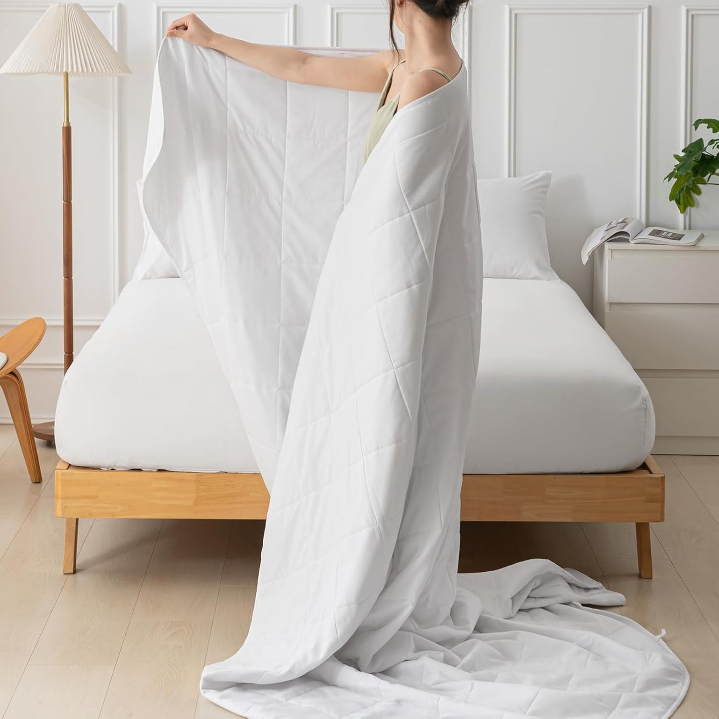Sommerdecke 155 x 220, leichte Sommerdecke, 90 g/m², Steppdecke 155 x 220 cm, dünne Steppdecke, ohne Bezug verwendbar, kühlende Steppdecke, weich, gemütlich, weiß, Steppdecken und Steppdecken von Naty Shop