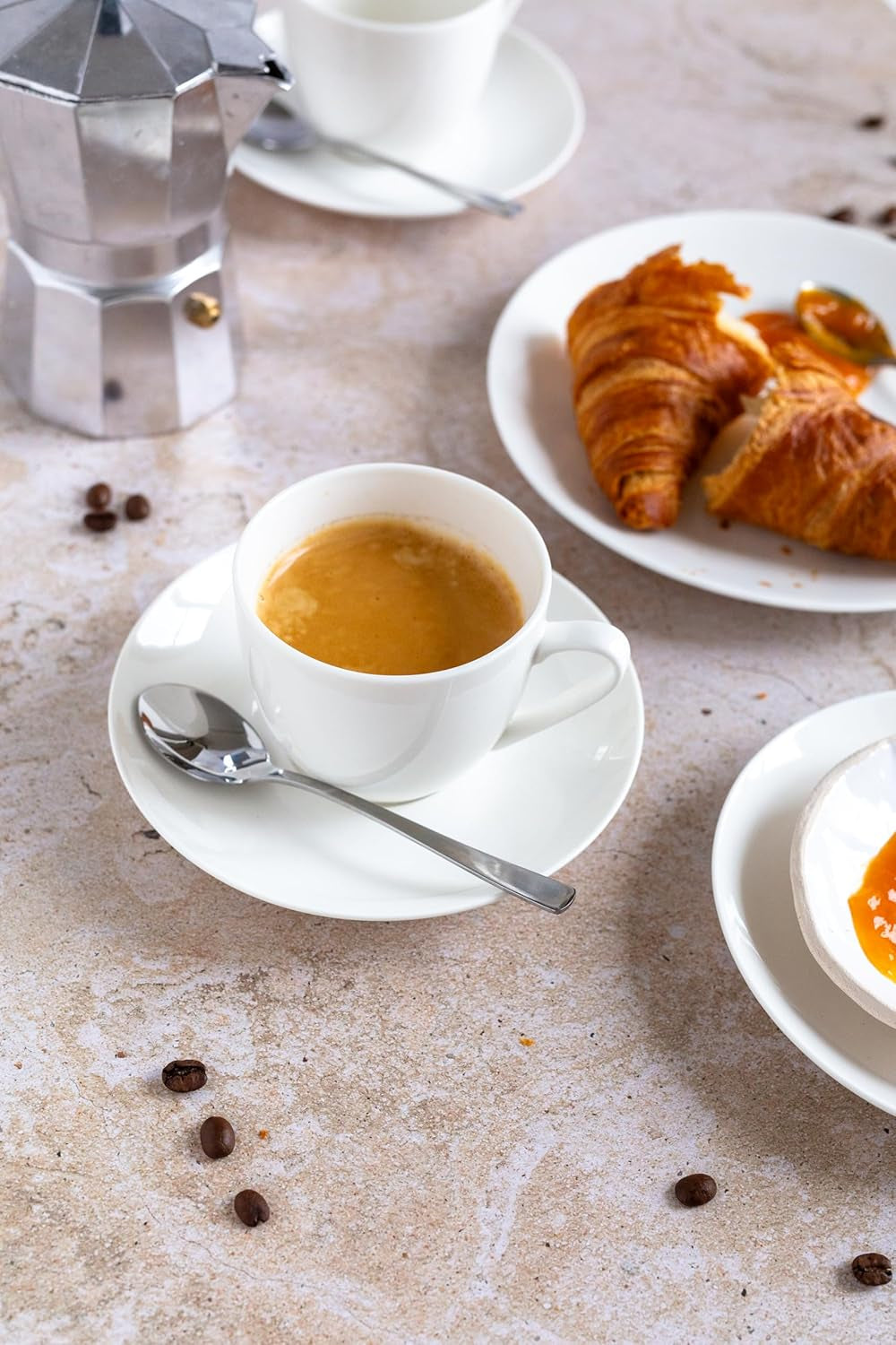 MÄSER 934105 Serie Belmira, klassisches Kaffeeservice für 6, 18-teiliges Kaffeeset, zeitlos, elegant, zart, Porzellan, weiß