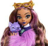 Monster High Clawdeen Wolf Puppe mit Crescent Dog und Zubehör wie Rucksack, Kalender, Snacks und mehr, HRP65 Naty Shop Dolls