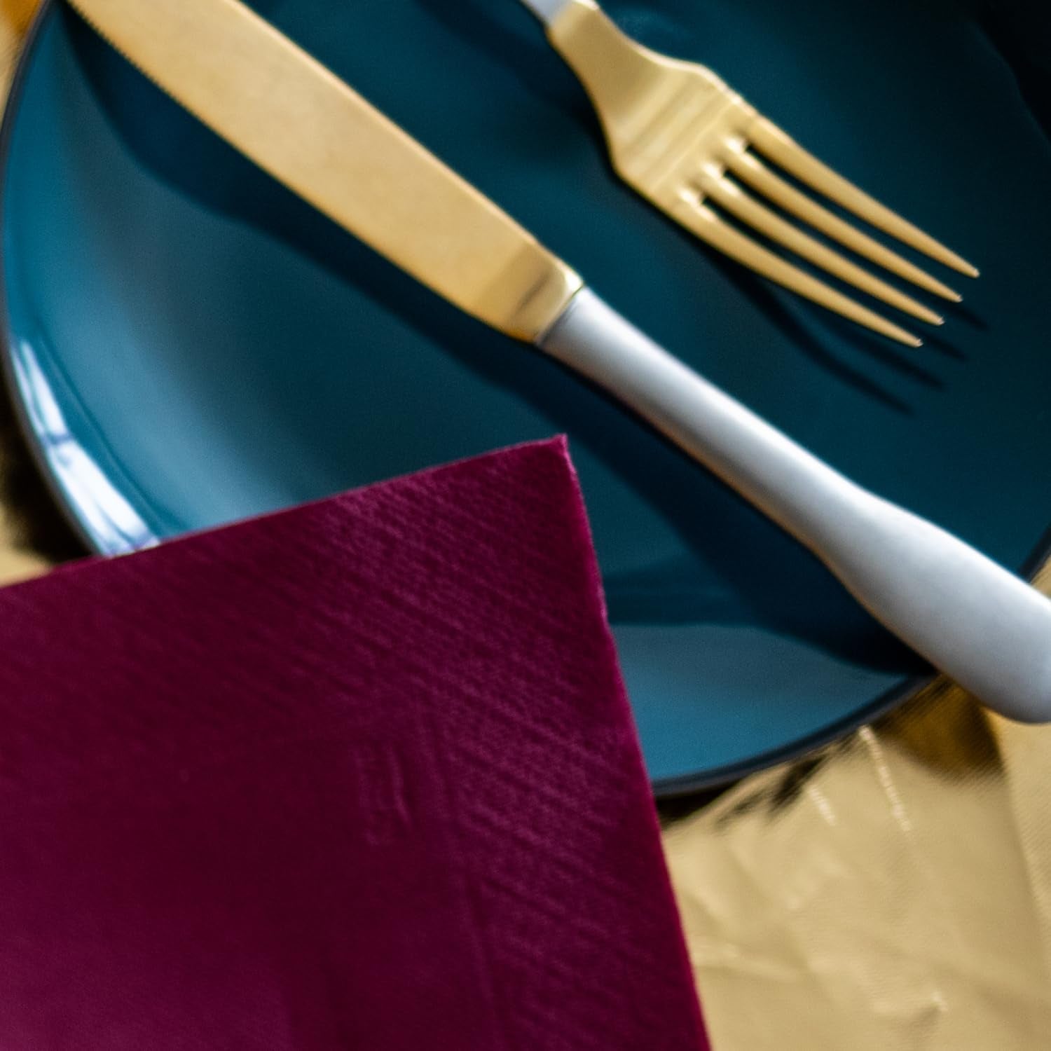 Papierservietten Renova Gold Bordeaux – 40 Servietten