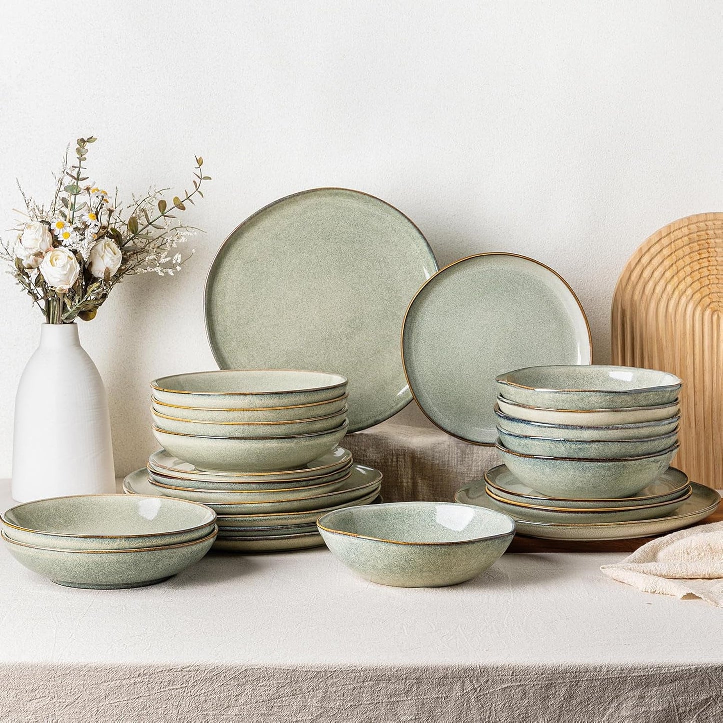 GBhome 6-Personen-Keramikgeschirr-Set, 24-teilig, mit reaktiver Glasur, handgefertigt, mikrowellen- und spülmaschinenfest, Schüssel- und Teller-Set, Desret Sage GDW007GY-24P-EU
