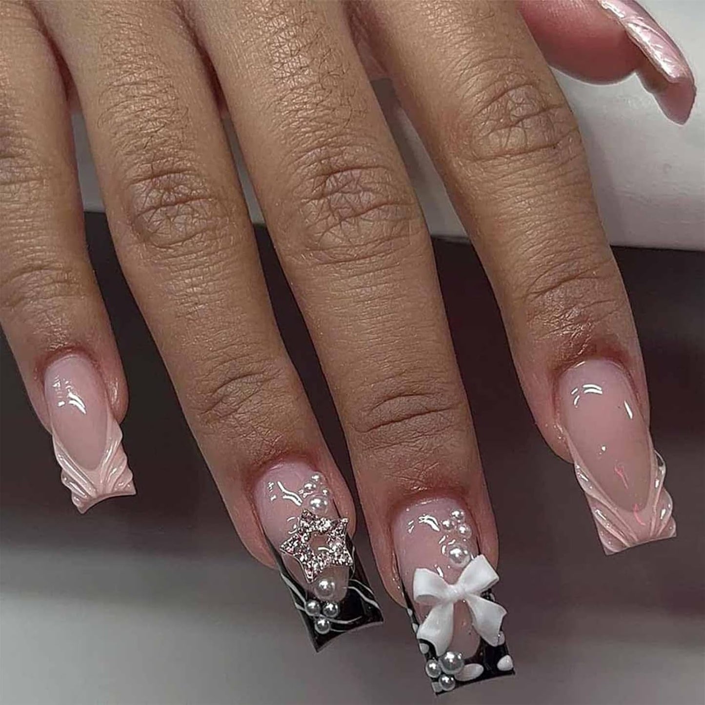 24 Stück mittellange 3D-Kunstnägel mit Strass, rosa, quadratisch, Perle, Glitzer, für Frauen und Mädchen