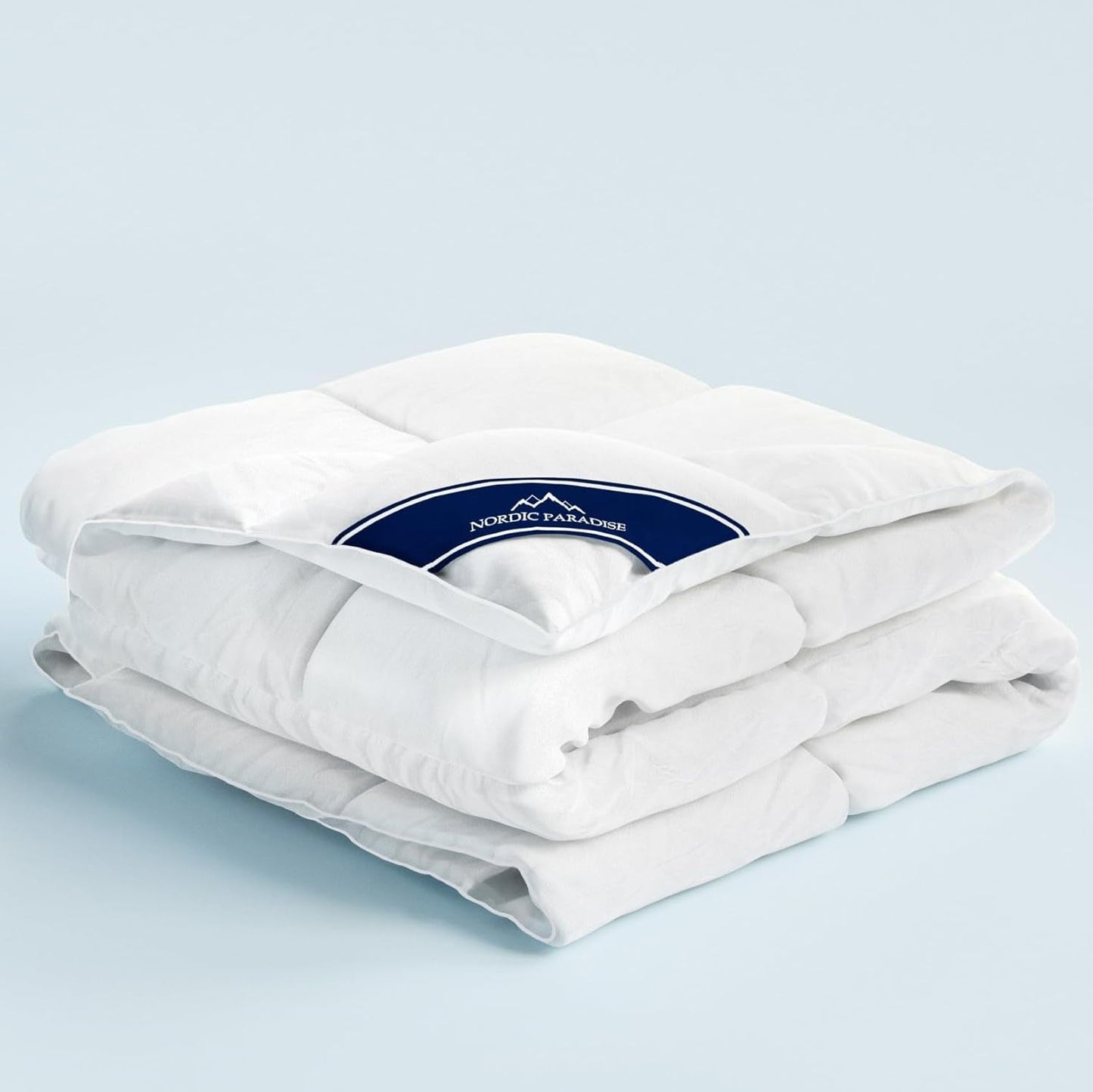 Nordic Paradise – Bequeme Steppdecke – 50 % deutsche Entendaunen – warme Winterdecke – 200 x 200 cm. Steppdecken und Steppdecken Naty Shop für alle Jahreszeiten, 155 x 220 cm