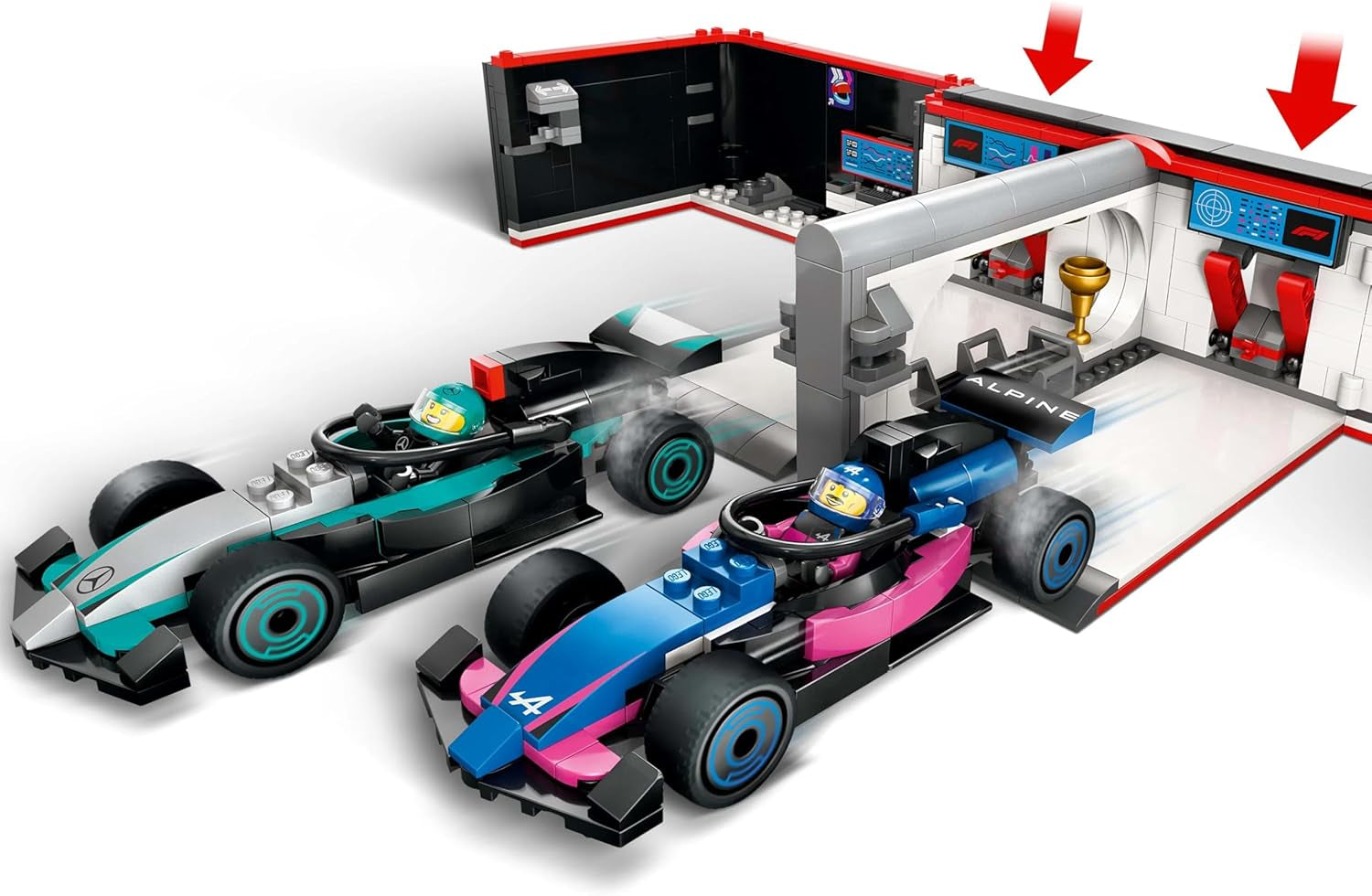 LEGO City F1-Garage mit Mercedes-AMG- und Alpine-Rennwagen – Formel-1-Rennwagen mit 2 Fahrern und 4 mechanischen Minifiguren – Geschenk für Jungen und Mädchen ab 7 Jahren und Fans 60444 Besuche den LEGO-Store Bausets