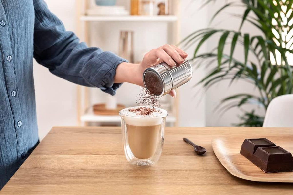 De'Longhi DLSC061 Kakaostreuer aus Edelstahl, 175 ml, Silber