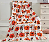 Elegant Comfort Leichte Halloween-Themendecke, weich, gemütlich und plüschig, perfekt zum Entspannen in dieser gruseligen Jahreszeit, 127 x 152,4 cm, Skull and Bones-Betten und -Bezüge Elegant Comfort Pumpkin Cats 50 x 60