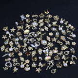 50 Stück Gold Nail Charms,Mix Styles Glitzersteine ​​​​Nägel Perle Legierung Nagel Steine ​​Blume Schmetterling Strasssteine ​​​​Nägel Herz Stern Nagel Charms DIY Nail Art Zubehör Frauen Nägel Deko