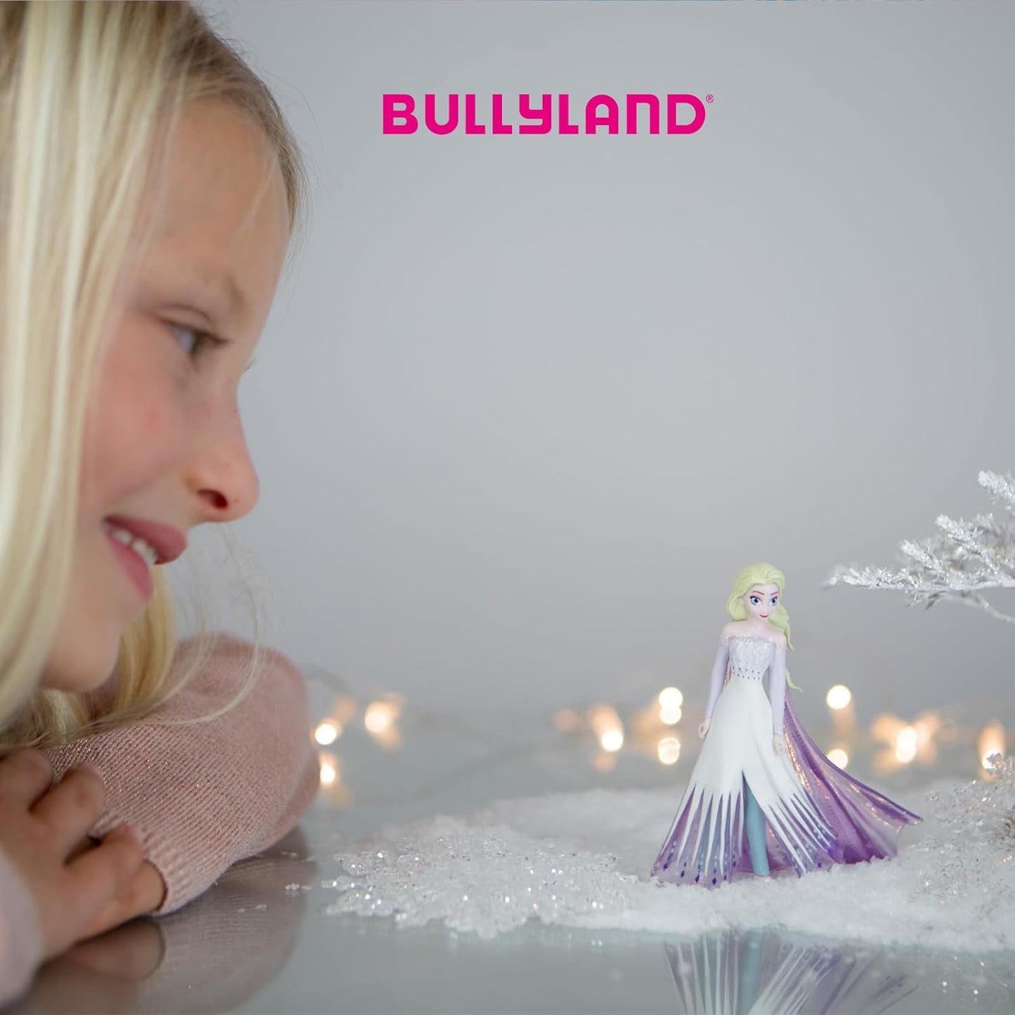 Bullyland 12961 - Elsa aus Arendelle Figur aus Walt Disney Frozen, ca. 10,1 cm, sehr detailliert, ideal als kleines Geschenk für Kinder ab 3 Jahren