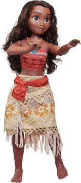 Disney Princess Vaiana, 80 cm große Spielpuppe von Jakks Pacific, bewegliche Puppe, mit Bürste zum Kämmen ihrer welligen Locken, vom Film inspiriertes Kleid, abnehmbare Halskette mit Anhängern