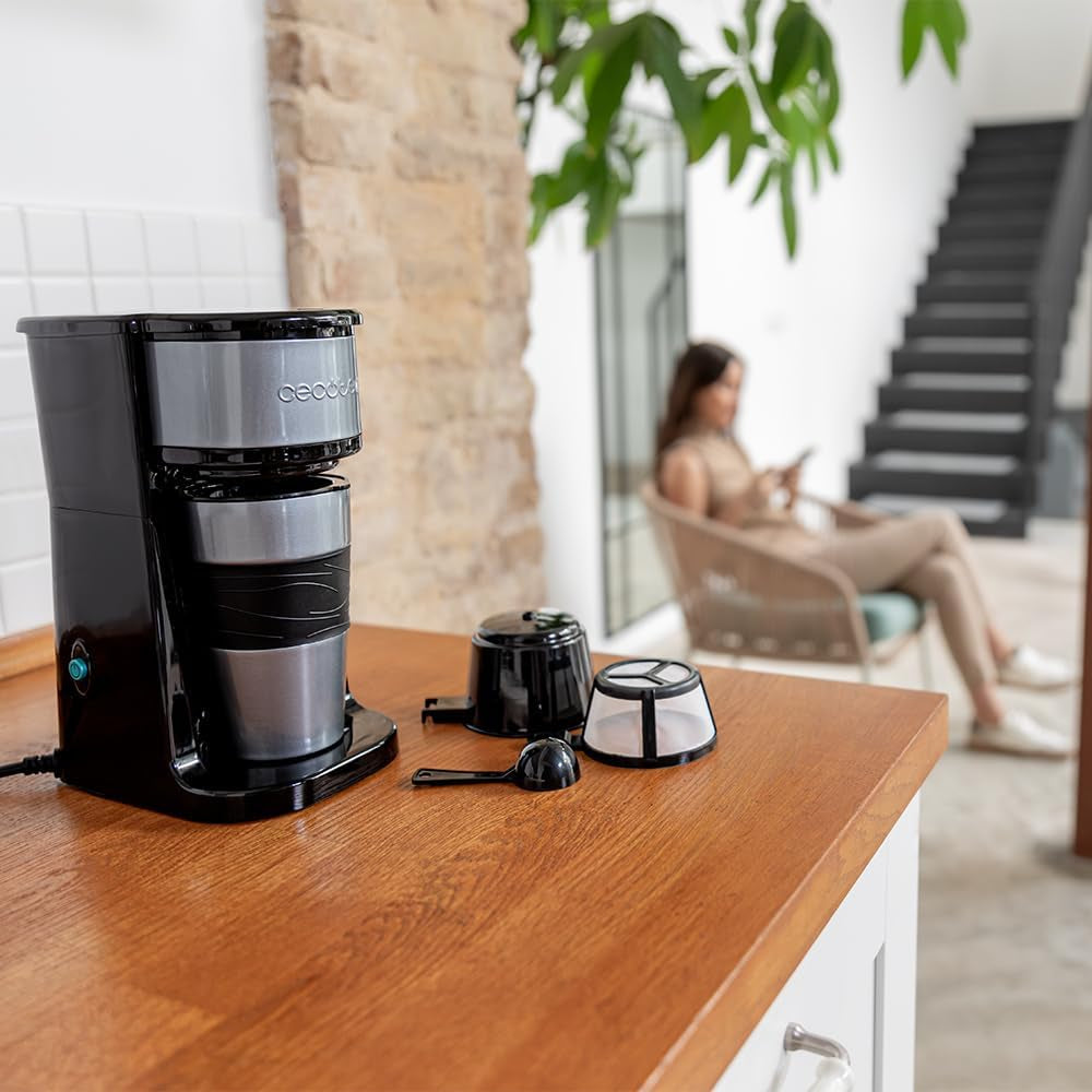 Cecotec Coffee 66 Drop & Go Espressomaschine mit Thermokaraffe, 700 W, Fassungsvermögen 420 ml, versiegelter Auslauf, Permanent- oder Papierfilter, automatische Abschaltfunktion, Behälter mit Fenster