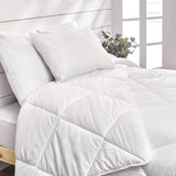 Bleu Calin Pack Steppdecke 1 Person 140X200 cm + 1 Kissen 60X60 cm, 95° waschbar Bettdecken und Steppdecken Naty Shop