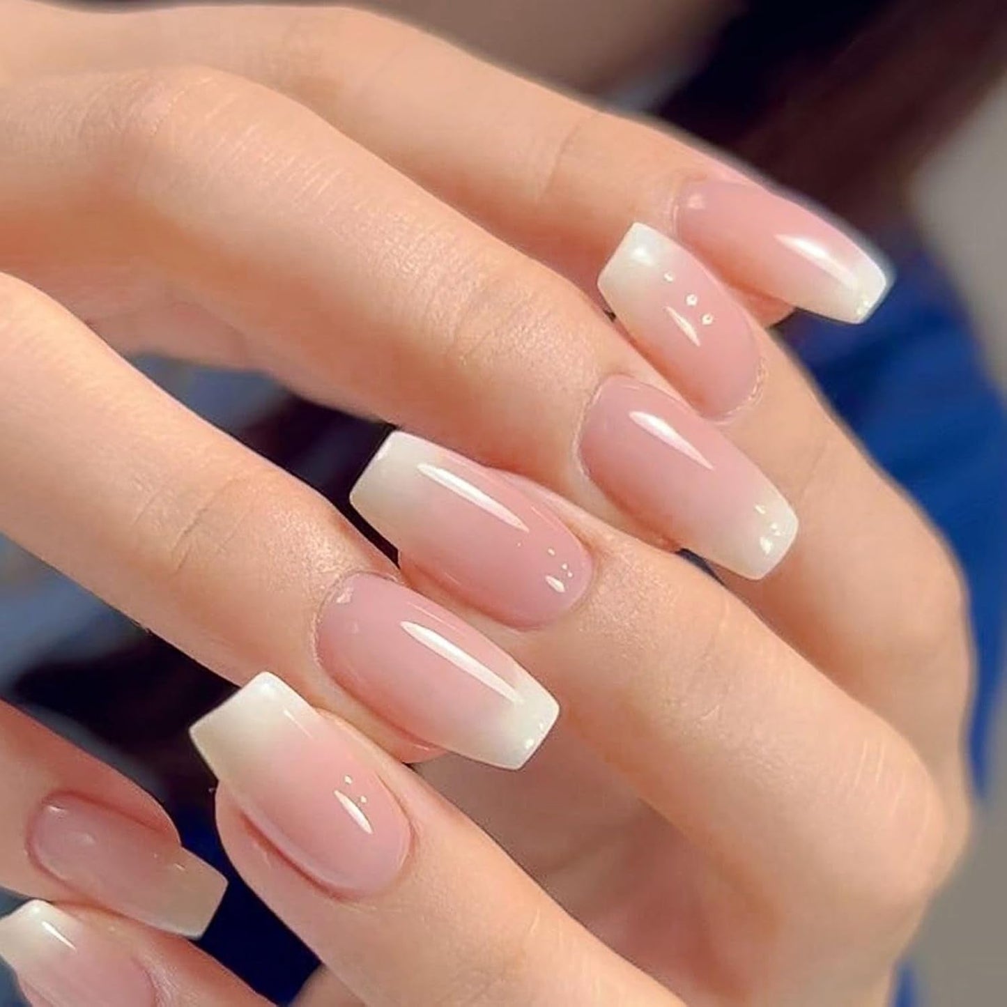 360-teiliges Ballerina-Kunstnägel-Set mit Farbverlauf, rosa-weißer Farbverlauf zum Aufkleben, künstliche Nägel mit 2 Nagelölstiften, mittlere künstliche Nägel im Ombré-Stil für Frauen zum Selbermachen