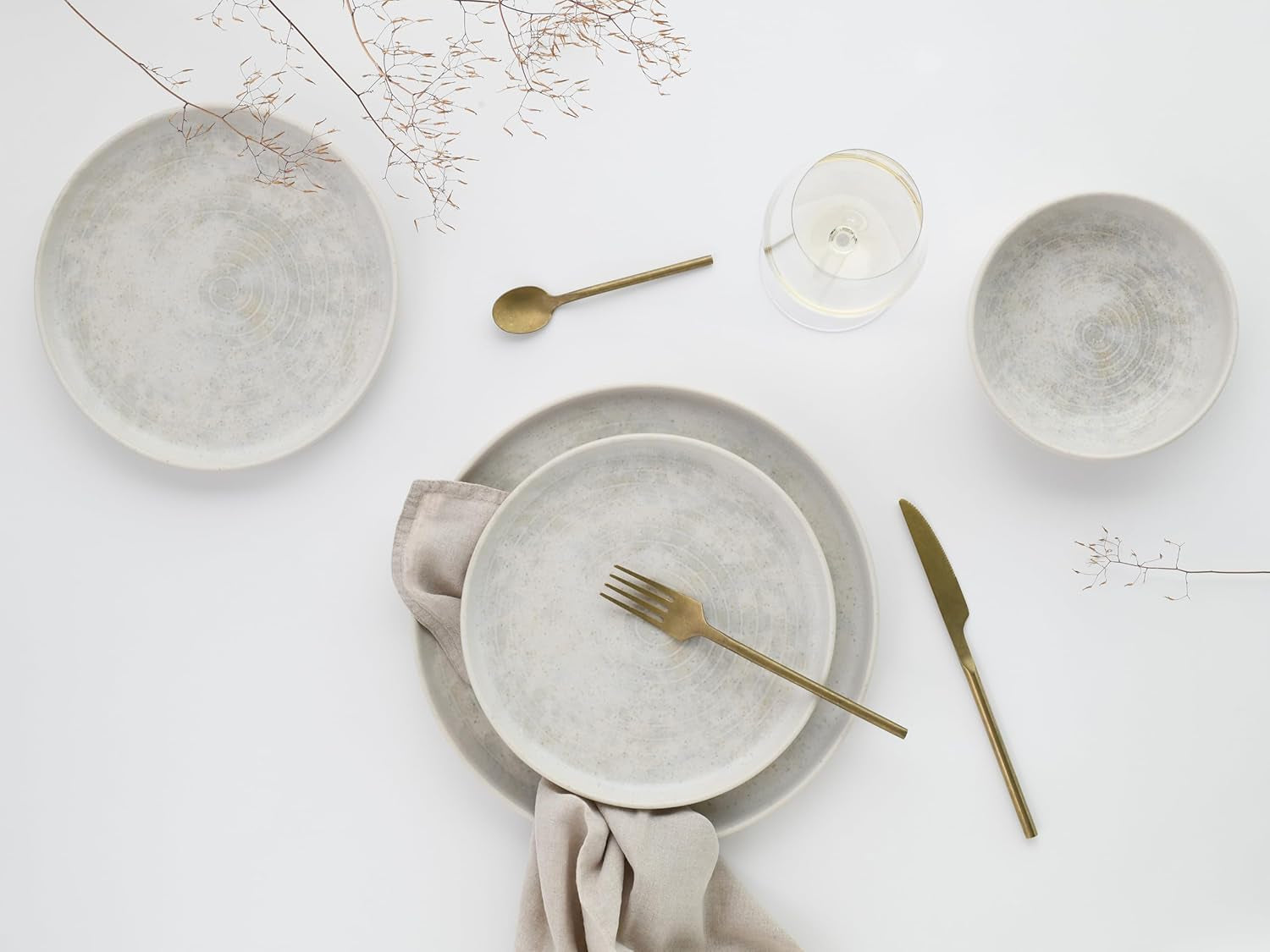 CreaTable, 23714, Uno Athena-Serie, 12-teiliges Geschirrset für 4 Personen, Tellerset aus Porzellan, spülmaschinen- und mikrowellengeeignet, hergestellt in Portugal