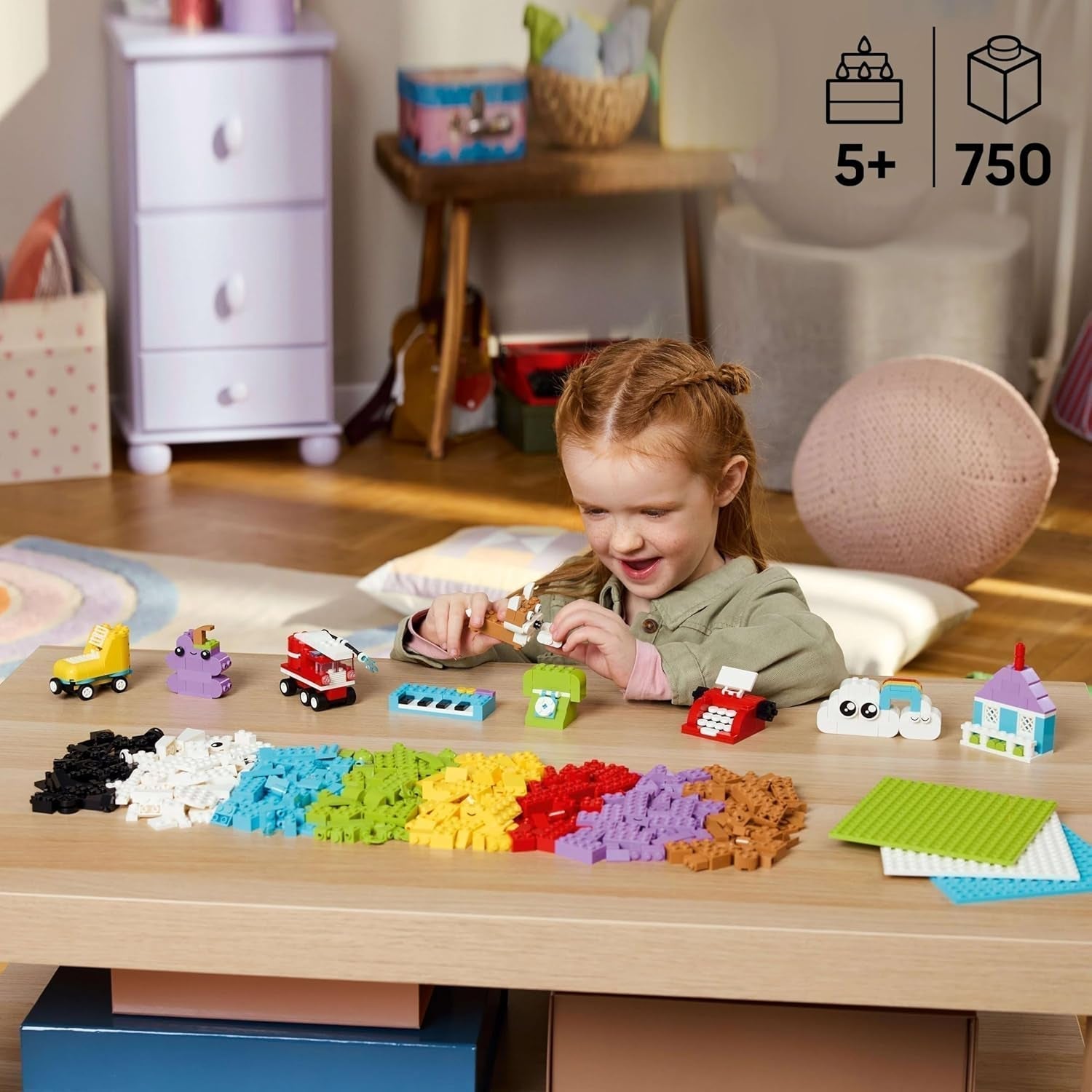 LEGO Classic Kreativset zum Bauen und Spielen – Set mit farbigen Steinen – Baue ein Haus, einen Hund, ein lustiges Auto, eine Klaviertastatur und einen Regenbogen – Bastelset für Jungen und Mädchen ab 5 Jahren. Bausets Besuchen Sie den LEGO-Store